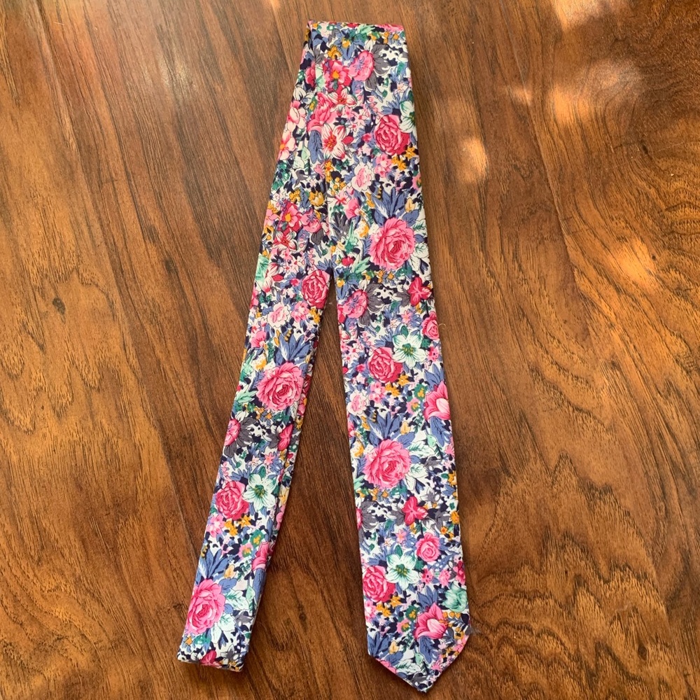 DAZI Floral Tie